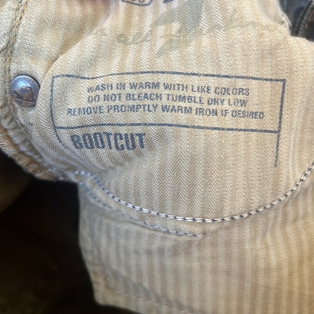 7 for All Mankind Bootcut Jeans - Picture 16 of 16